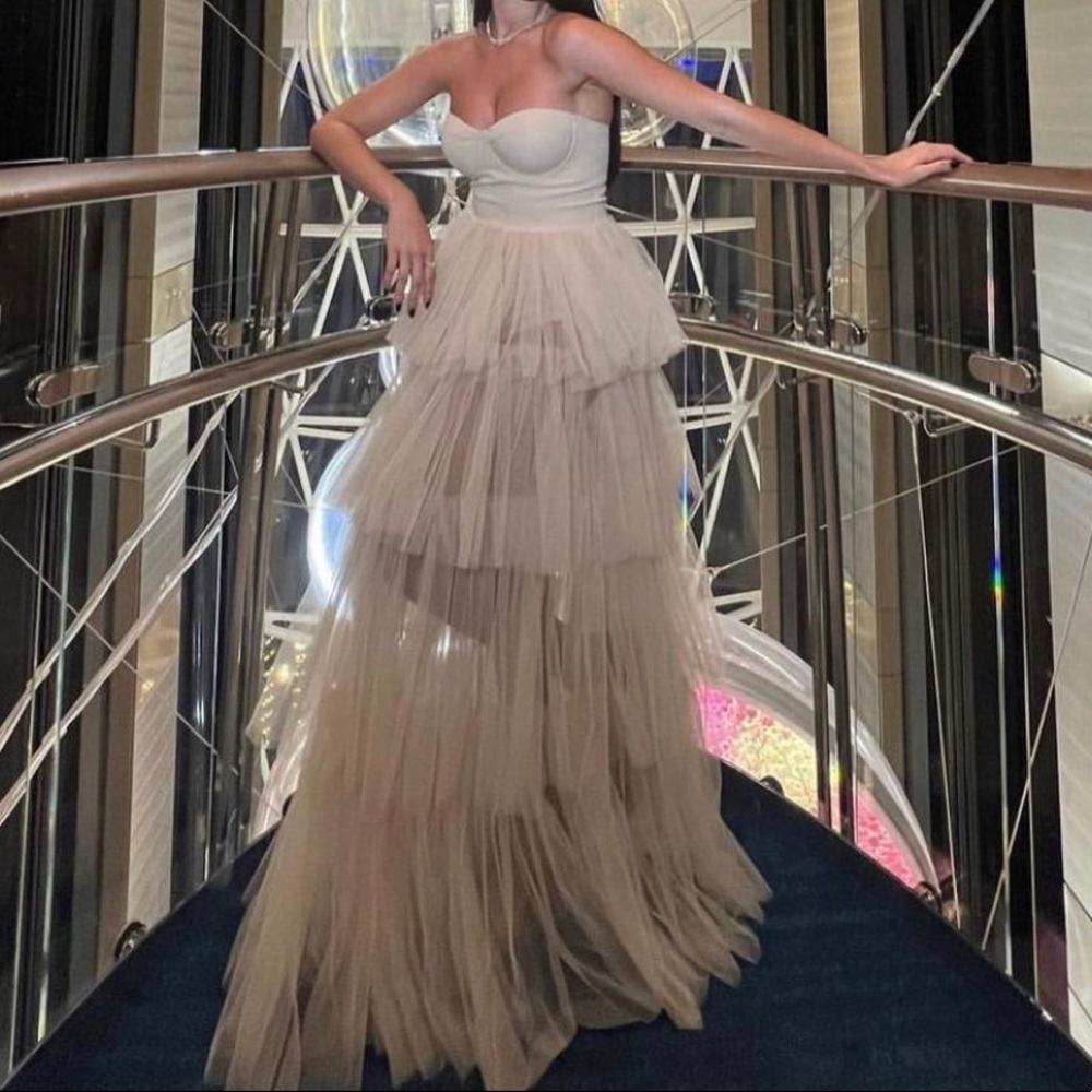 Gown size S